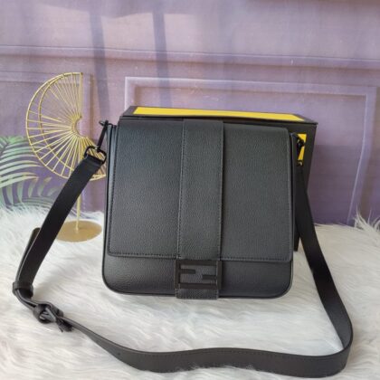 FF Pattern Shoulder Bag 7VA537 in Black