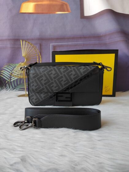 FF Pattern Shoulder Bag F7VA572 in Black