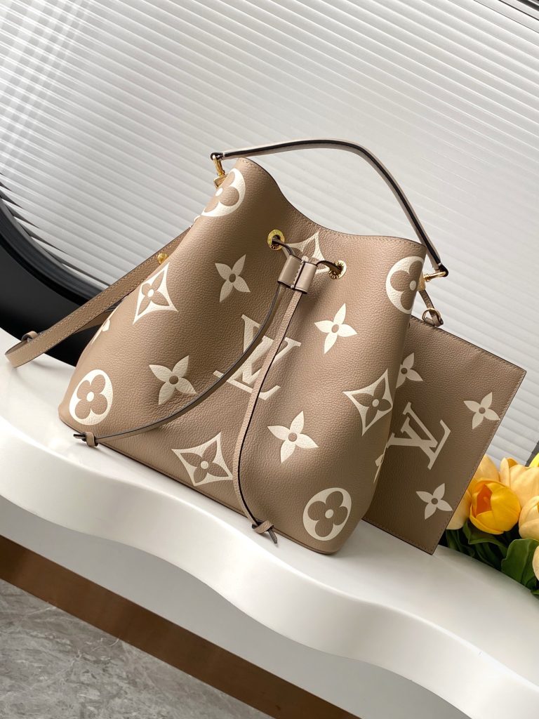 Monogram Bucket Bag M45497 in Black