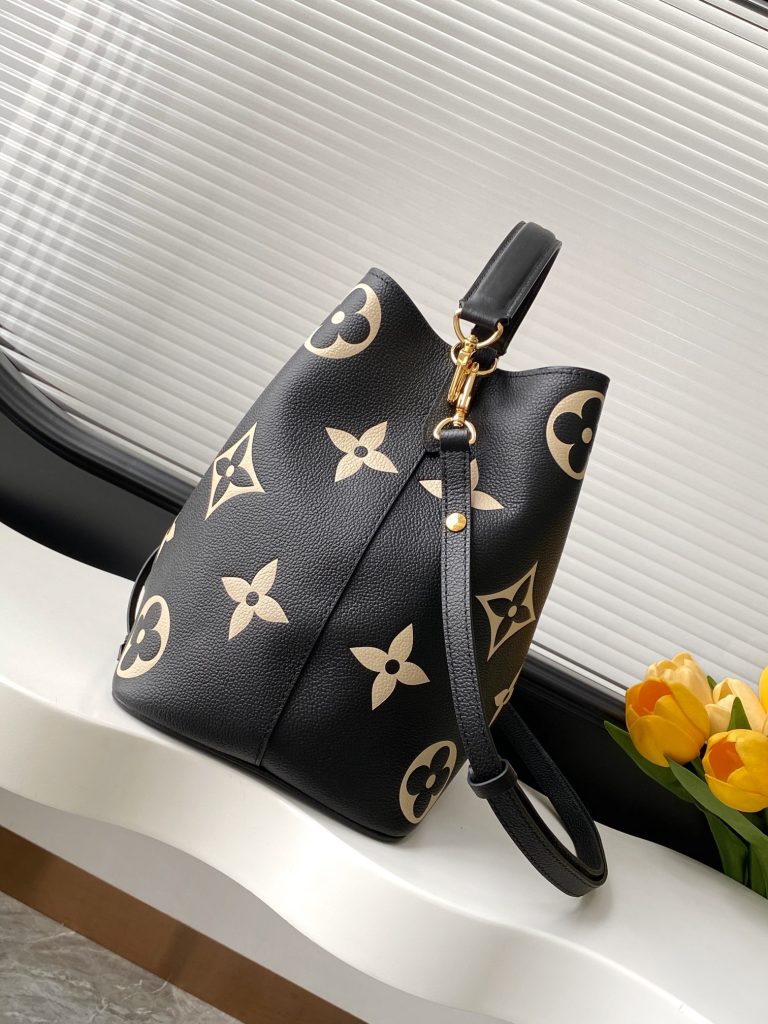 Monogram Bucket Bag M45497 in Black - Image 2