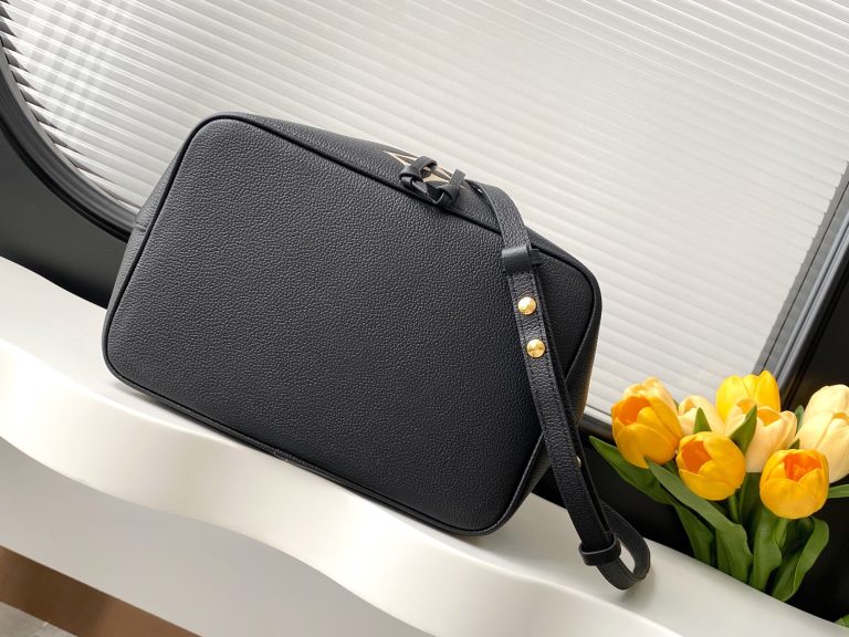 Monogram Bucket Bag M45497 in Black - Image 4