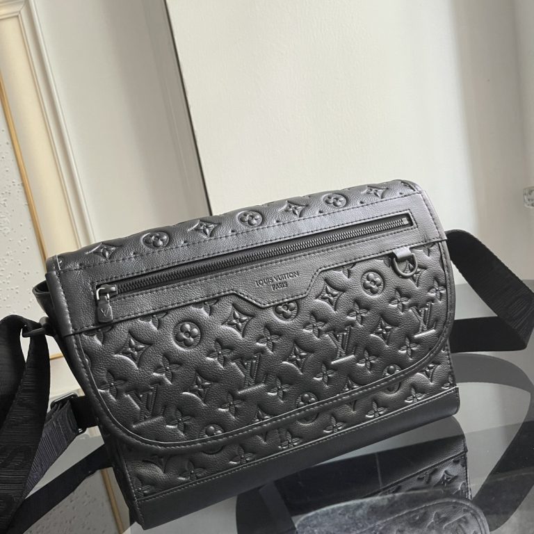 Monogram Messenger Bag M28781 in Black - Image 2
