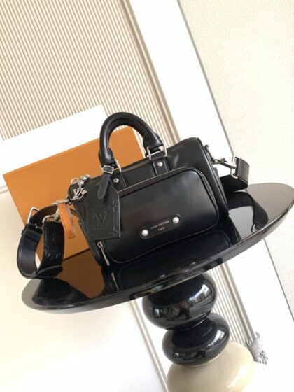 Monogram Handbag M13988