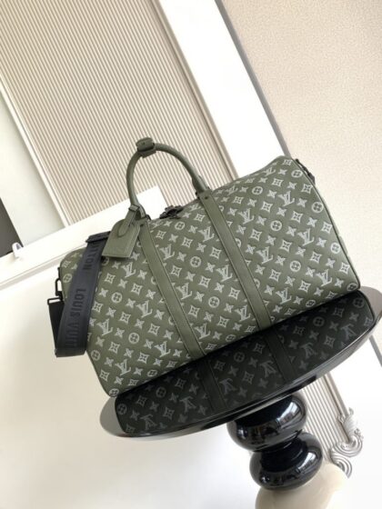 Monogram Handbag M12504