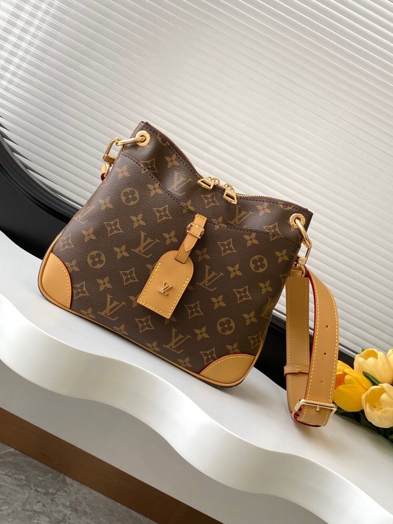 Monogram Shoulder Bag M45354