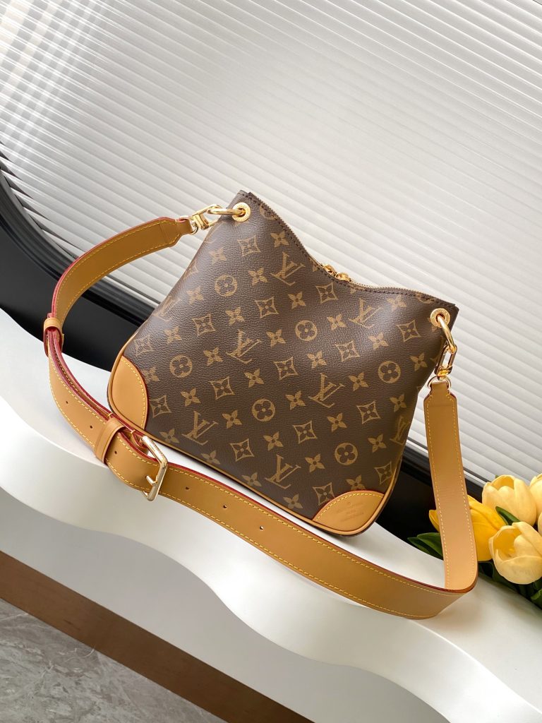 Monogram Shoulder Bag M45354 - Image 3