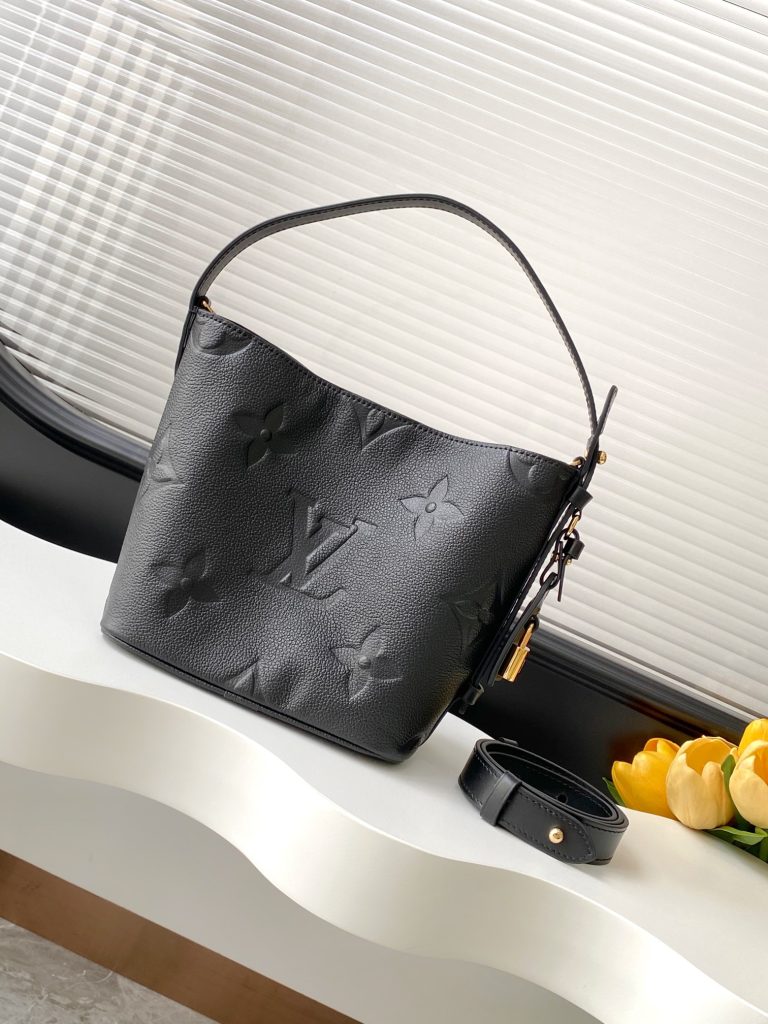 Monogram Handbag M13480 in Black - Image 3
