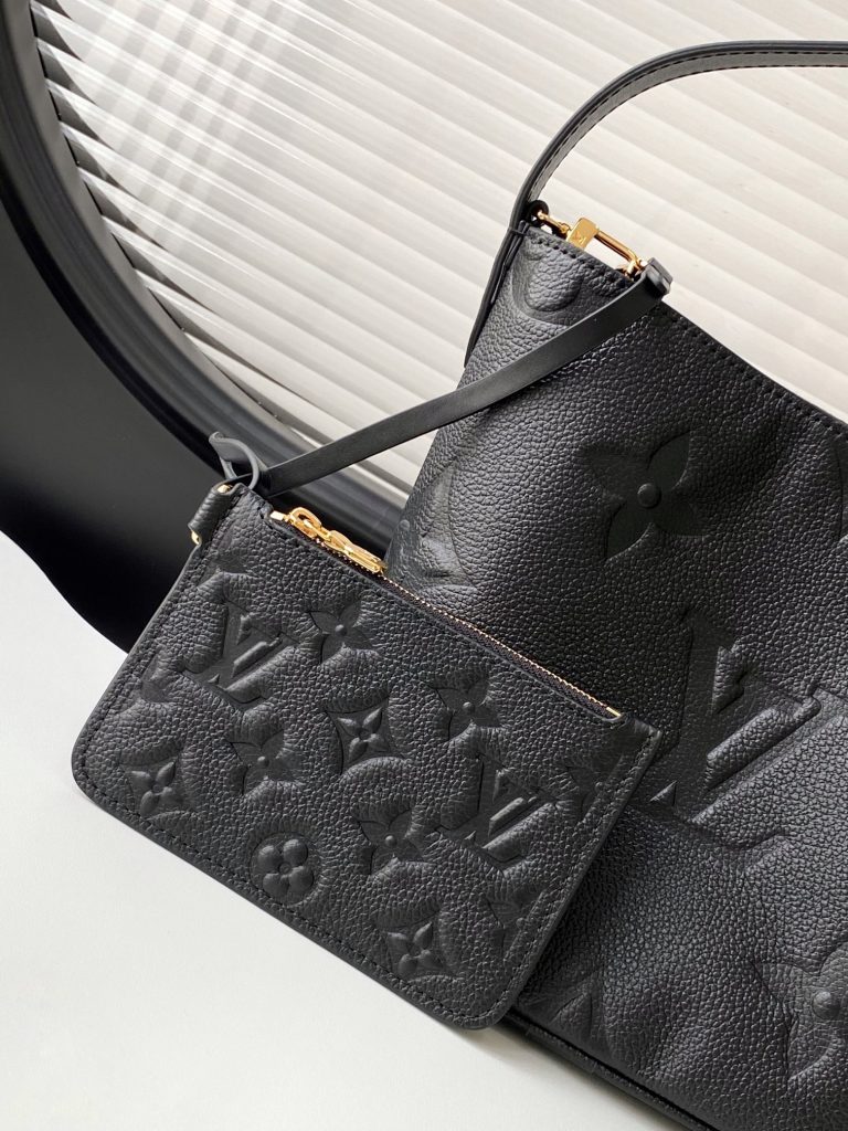 Monogram Handbag M13480 in Black - Image 7