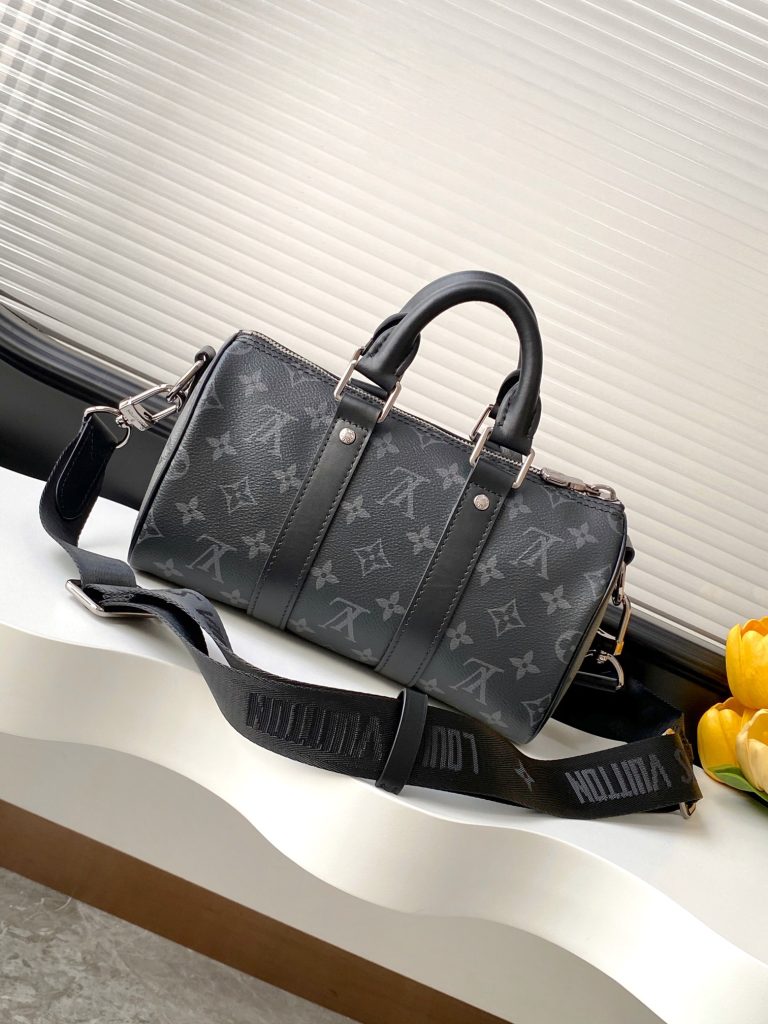 Monogram Handbag M46271 - Image 3