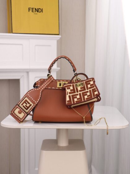 FF Pattern Handbag 3309
