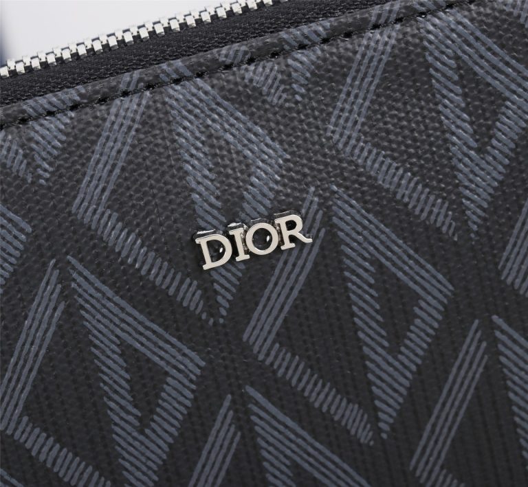 Cannage Handbag in Black - Image 5
