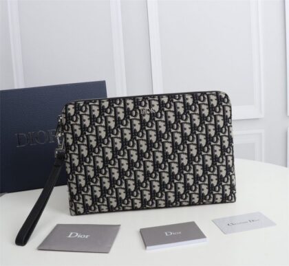 Cannage Handbag in Black