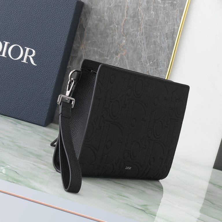 Cannage Handbag in Black - Image 2