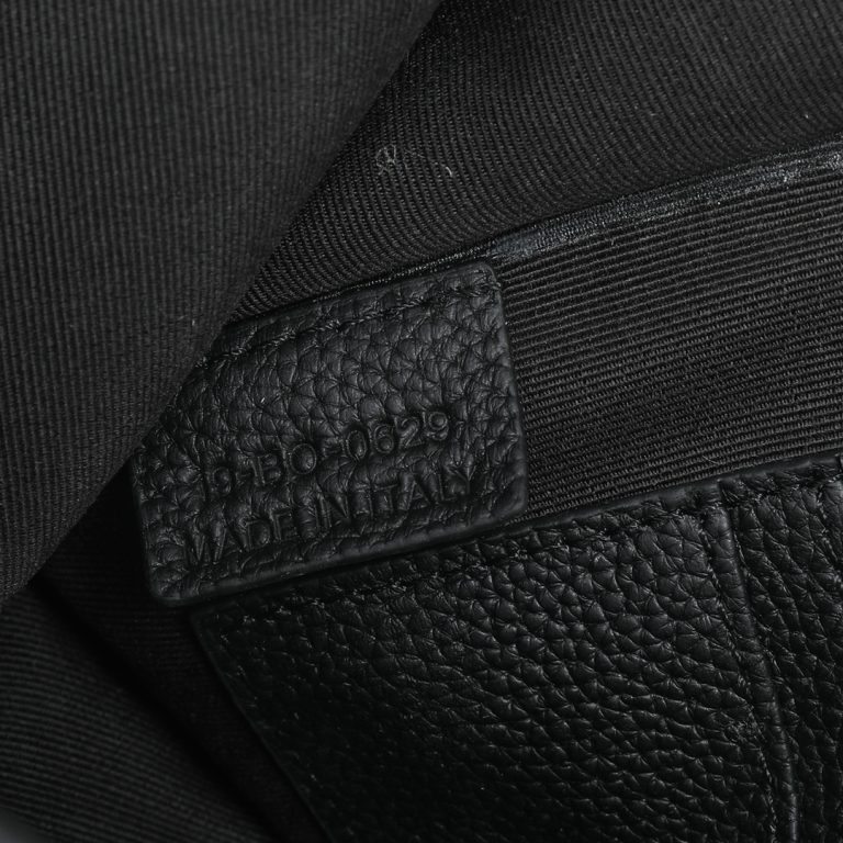 Cannage Handbag in Black - Image 9