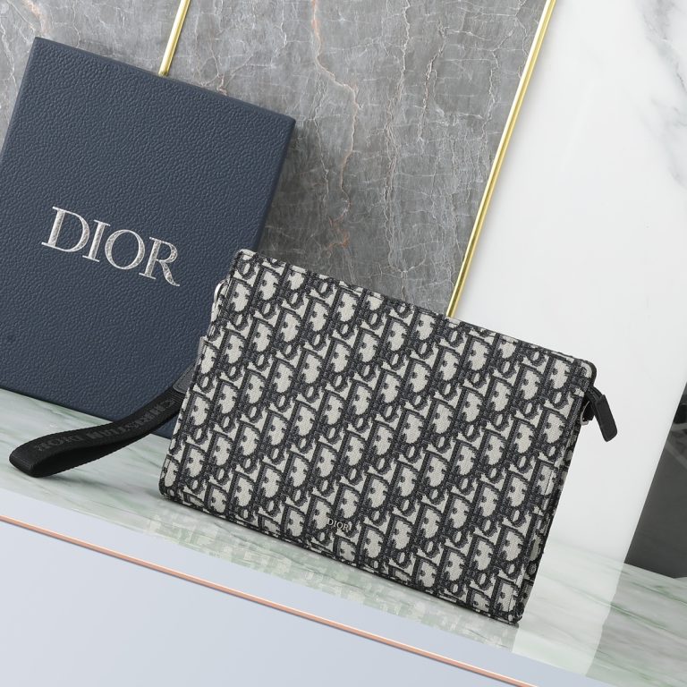 Cannage Handbag in Black