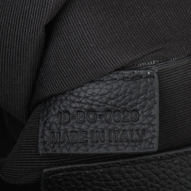 Cannage Handbag in Black - Image 9