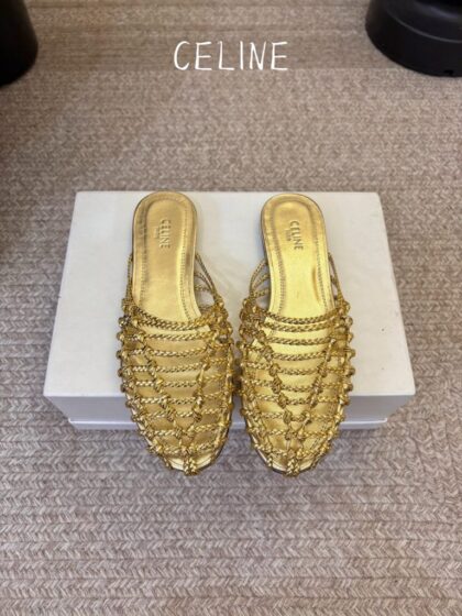 Triomphe Shoes