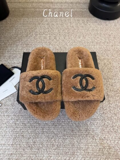 Sandals 404142