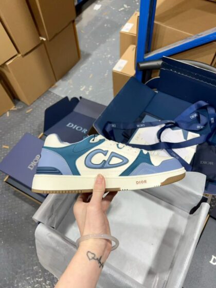 Cannage Sneakers in White