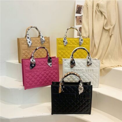 Handbag 781456590
